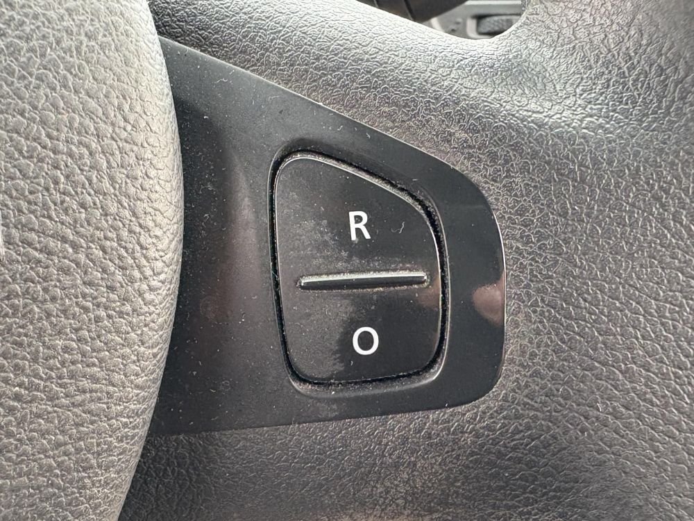 OPEL VIVARO 1.6 CDTI L1H1 2.7t Start-Stop Euro 6 (9 személyes) M.o.-i. 1.tul. Tempomat Klíma Tolatóradar