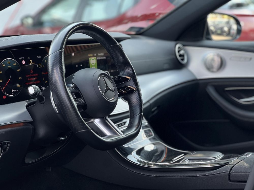 MERCEDES-BENZ E 300 de T 9G-TRONIC Plug-in hybrid