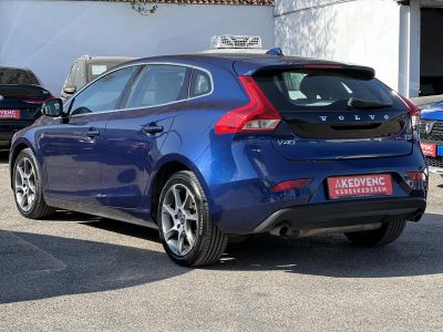 VOLVO V40 1.6 T3 Ocean Race