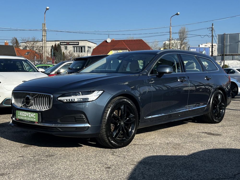 VOLVO V90 2.0 [T6] Recharge Inscription AWD Geartronic 63e km. Vajbőr belső. összkerékhajtás. frissen szervizelt!
