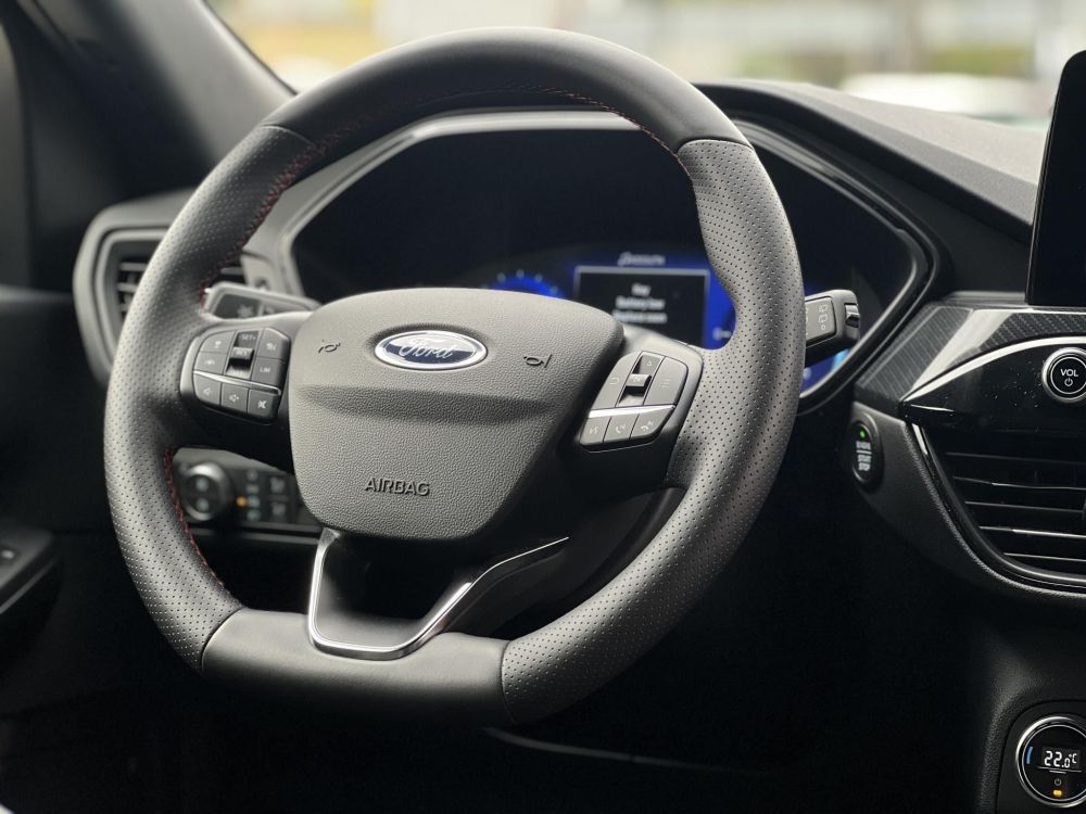 FORD KUGA 2.5 PHEV ST-Line X CVT 85e km. 70 km elektromos hatótáv. Carplay