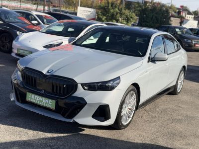 BMW I5 eDrive40 81,2kWh M-sport. Bowers & Wilkins. panorámatető. újszerű állapot!