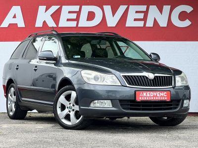 SKODA OCTAVIA Combi 2.0 TDI Ambiente DSG Tempomat Ülésfűtés Bluetooth Navigáció!