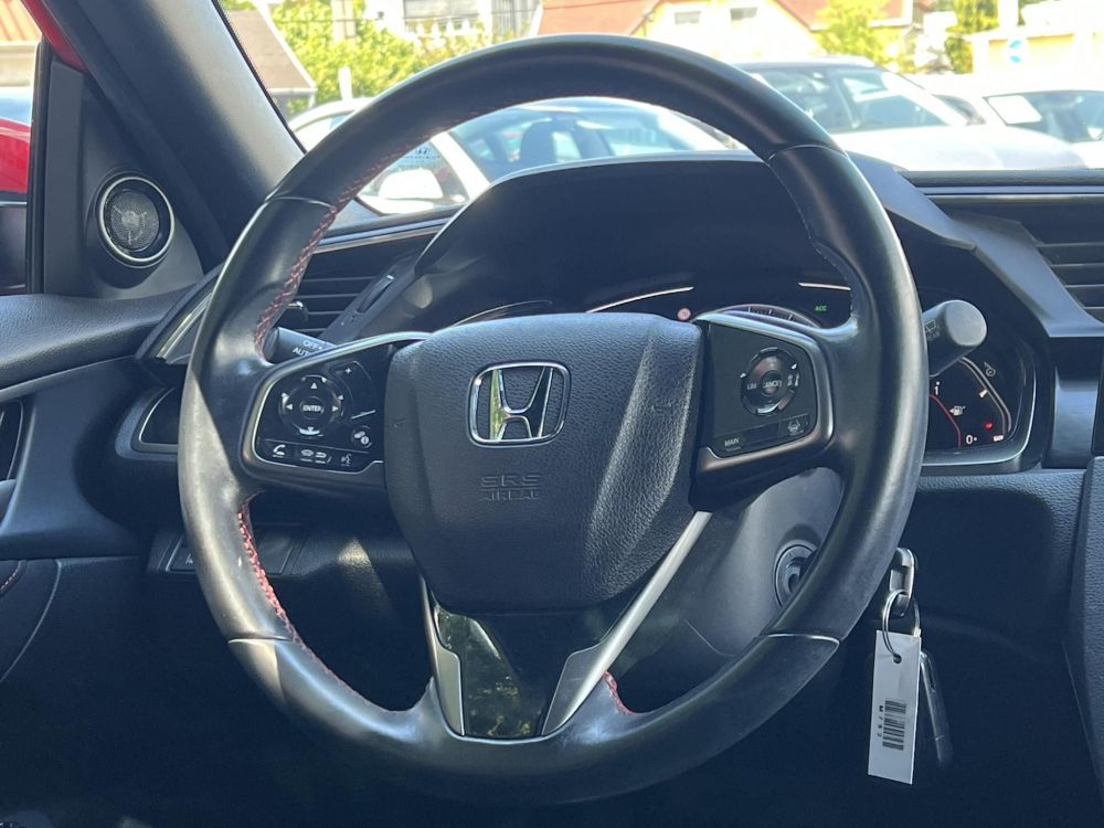 HONDA CIVIC 1.0 T Executive Sport Line 65e km. Magyarországi. 2 tulajdonos. Teljes szerviztörténet!