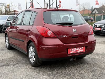NISSAN TIIDA 1.6 Acenta Magyarországi. Klíma. Téli-nyári kerék garnitúra!