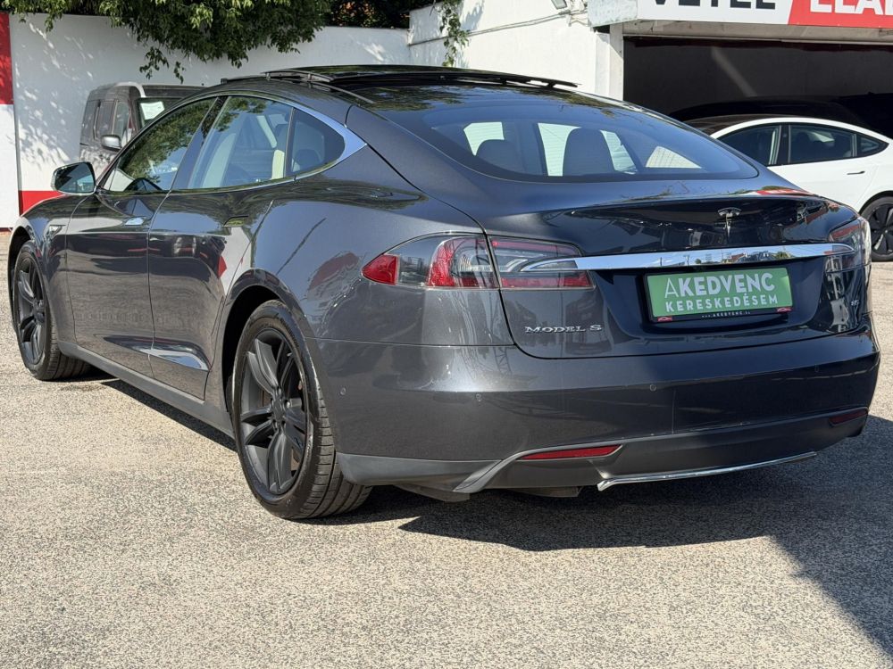 TESLA MODEL S 85 (Automata) SC01. CCS UPGRADE. FREE SUPERCHARGER. 88% AKKU!
