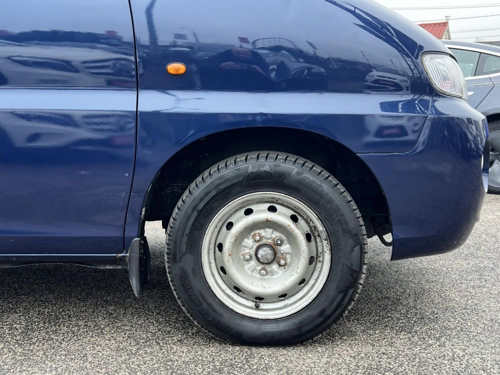 HYUNDAI H-1 2.5 CRDI (9 személyes )