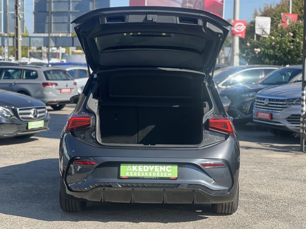 CUPRA BORN 58 kWh 64e km. 400 km hatótáv. ülésfűtés. CARPLAY!