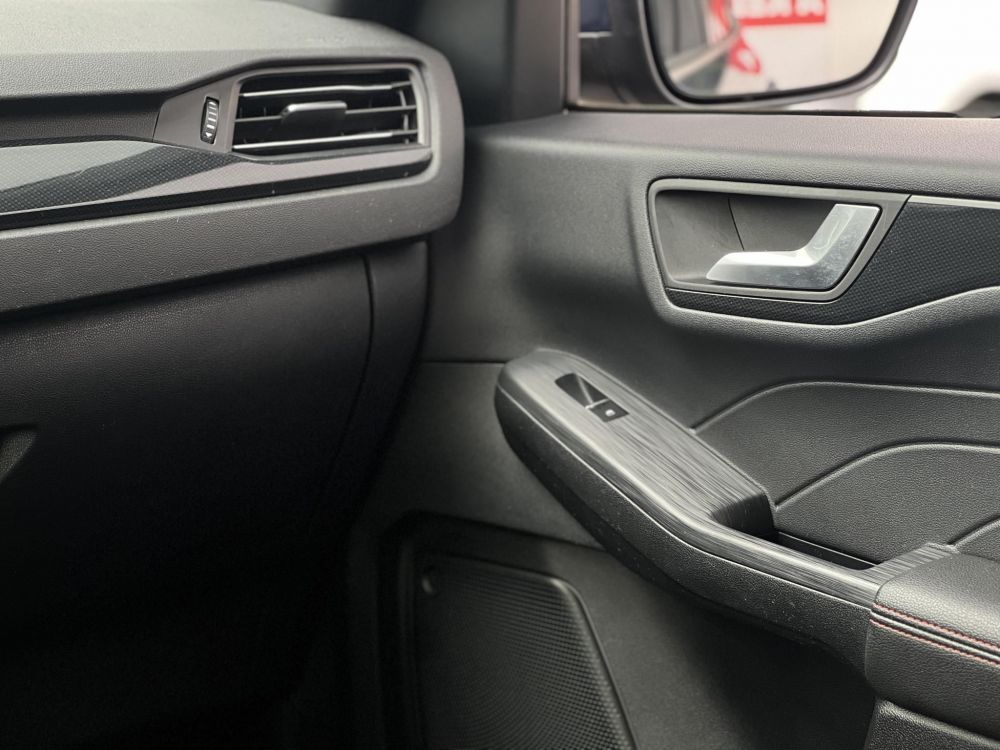 FORD KUGA 2.5 PHEV ST-Line X CVT 85e km. 70 km elektromos hatótáv. Carplay