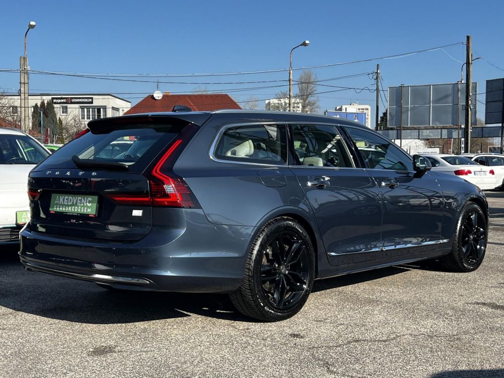 VOLVO V90 2.0 [T6] Recharge Inscription AWD Geartronic 63e km. Vajbőr belső. összkerékhajtás. frissen szervizelt!