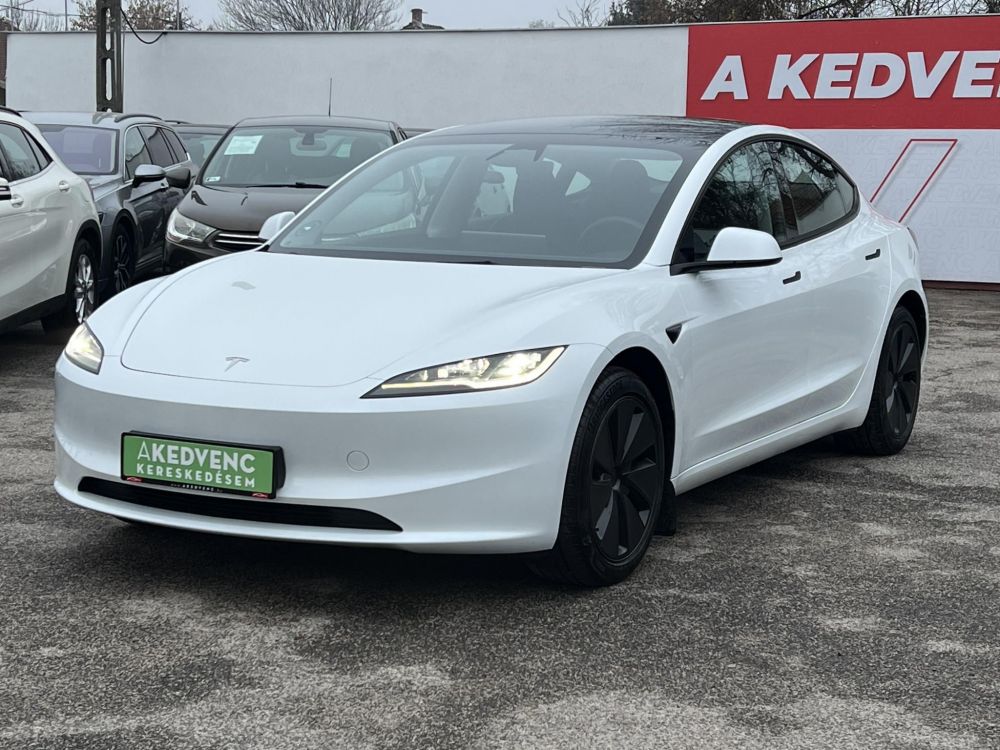TESLA MODEL 3 RWD Premium (Automata) Kifogástalan. újszerű állapotban. 500km WLTP