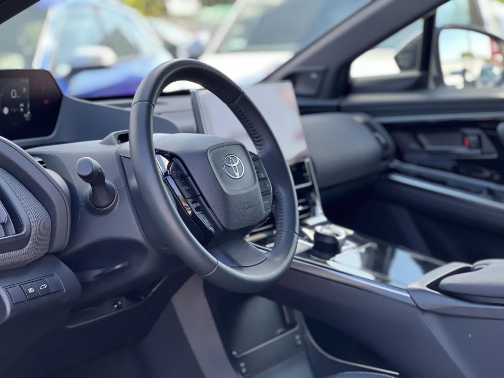 TOYOTA BZ4X Executive AWD 15e km. JBL. magas felszereltség!