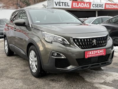 PEUGEOT 3008 1.6 BlueHDi Allure EAT6 Teljes szerviztörténet. Carplay. radar. tempomat. 8 gumi