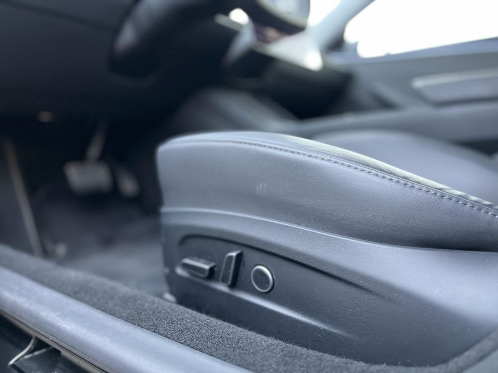 TESLA MODEL 3 RWD (Automata) HIGHLAND 27e km. AMD Ryzen. Gyári garancia 2032-ig. 500km hatótáv!