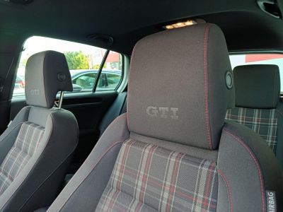 VOLKSWAGEN GOLF VI 2.0 TSI GTI 210le. Napfénytető Klíma GTI felnik Kockás belső!