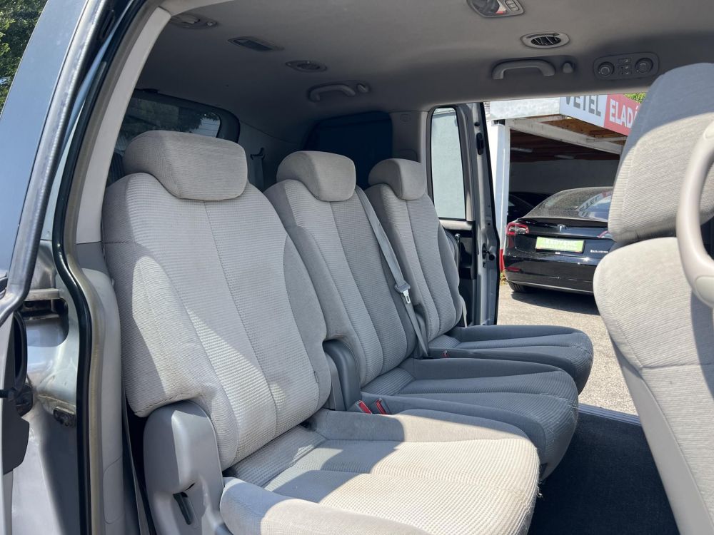 KIA CARNIVAL 2.9 CRDi EX (7 személyes ) klíma. tempomat. tolatókamera. tolatóradar. vonóhorog!