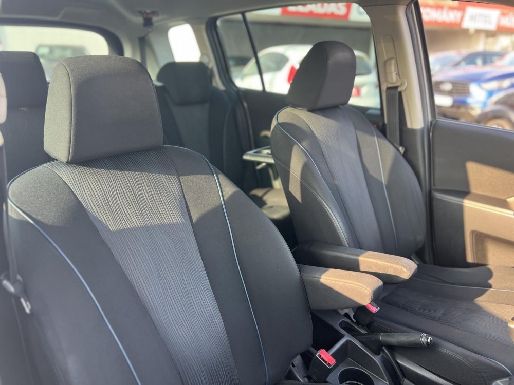 MAZDA 5 1.8 TX 7 személyes FACELIFT. Kétoldali tolóajtó. Új 4 évszakos gumik!