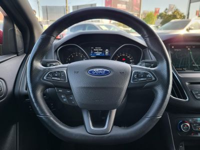 FORD FOCUS 1.5 EcoBoost ST-Line 96e km. M.o.-i. 1.tul. Navi Holttér Tempomat Keyless Ülésfűtés Kormányfűtés