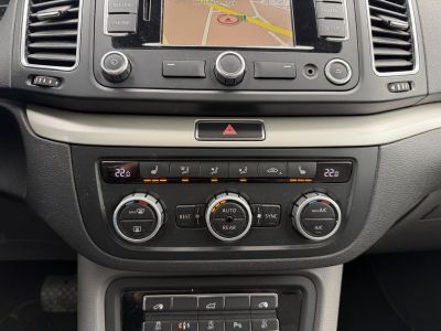 SEAT ALHAMBRA 2.0 CR TDI Style DSG [7 személy] Panorámatető Ülésfűtés Adaptív futómű Világos belső Frissen szervizelt!