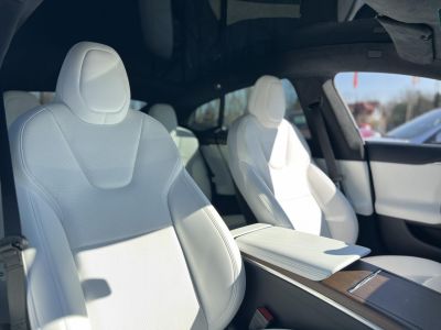 TESLA MODEL S Long Range AWD (Automata) Yoke kormány. Fehér belső. 21 felni. Garanciális