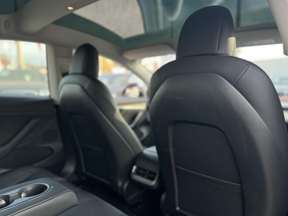 TESLA MODEL 3 Long Range AWD (Automata) 106e km. EAP. mátrix LED. hőszivattyú. premium hifi. garanciális!