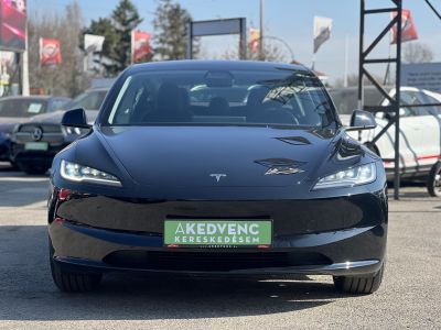 TESLA MODEL 3 Long Range AWD (Automata) HIGHLAND 26e km. hőszivattyű. gyári garancia 2032-ig!
