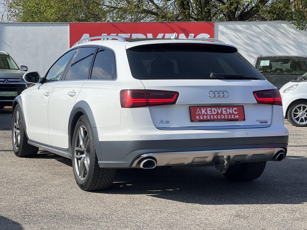 AUDI A6 ALLROAD 3.0 V6 TDI quattro S-tronic