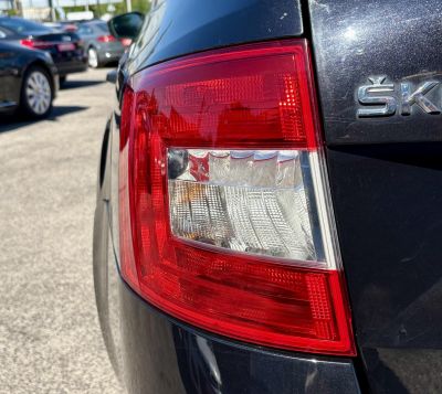 SKODA OCTAVIA Combi 1.6 CR TDI Ambition M.o.-i. Klíma Tempomat Bluetooth!Start-Stop rendszer!4-5L/100km