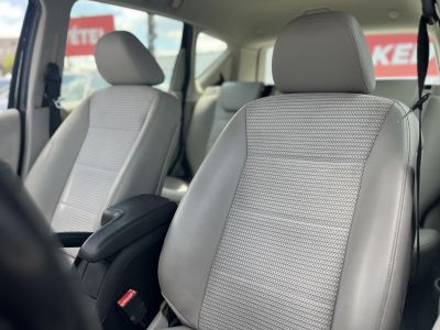 MERCEDES-BENZ A 180 CDI Avantgarde 169e km. világos belső. teljes nagyszerviz elvégezve!