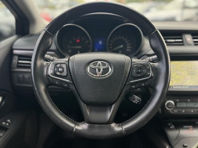 TOYOTA AVENSIS Touring Sports 2.0 Executive CVT Magyarországi. Gyári fényezés. Végig vezetett szervizkönyv!