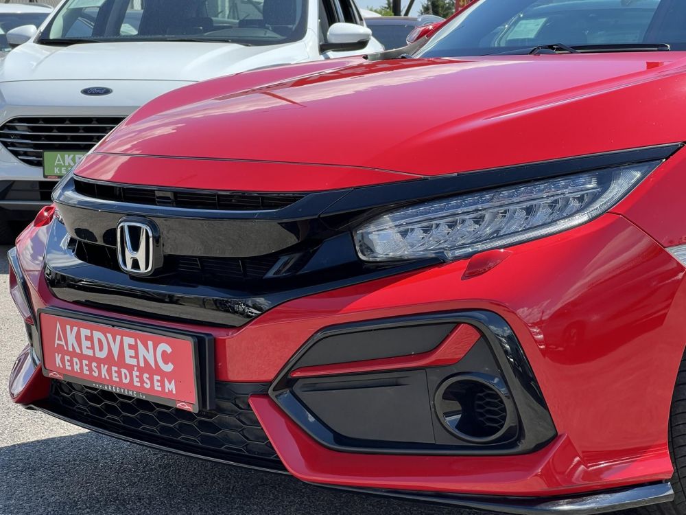 HONDA CIVIC 1.0 T Executive Sport Line 65e km. Magyarországi. 2 tulajdonos. Teljes szerviztörténet!