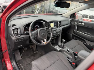 KIA SPORTAGE 1.6 GDI Gold 83e km. M.o.-i. 1.tul. Márkaszervizelt!