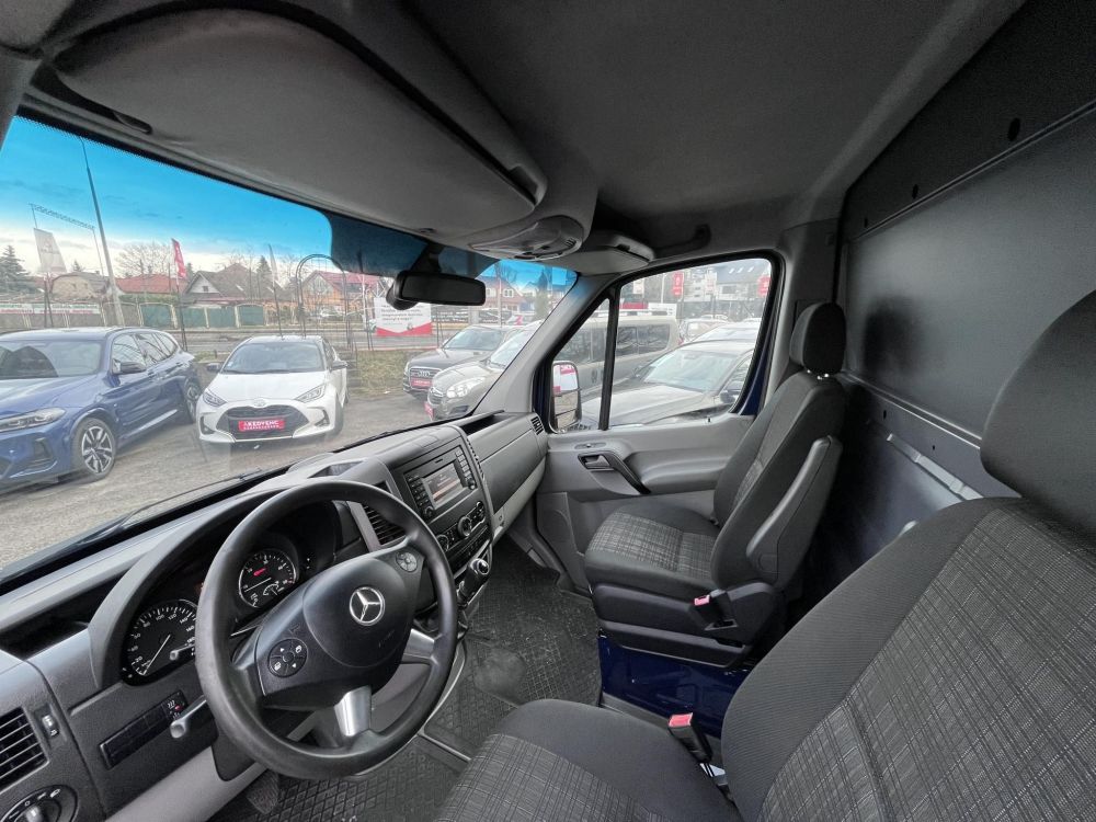 MERCEDES-BENZ SPRINTER 316 CDI 906.633.13 Friss műszaki vizsga! Kamera Ülésfűtés Vonóhorog Tolatóradar Bi-xenon Állófűtés