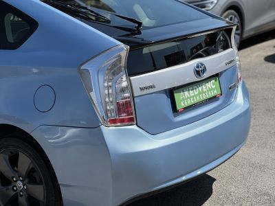 TOYOTA PRIUS PLUG-IN