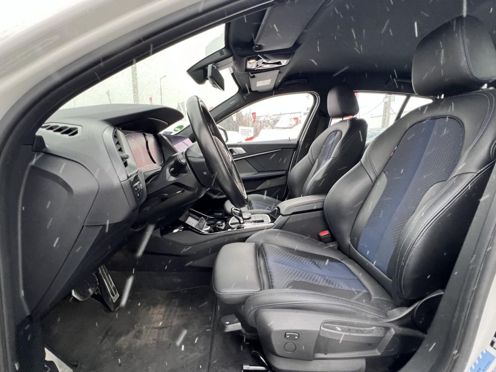 BMW 118i M Sport 70e km. Márkaszervizelt Harman/Kardon Téli/Nyári garnitúra!