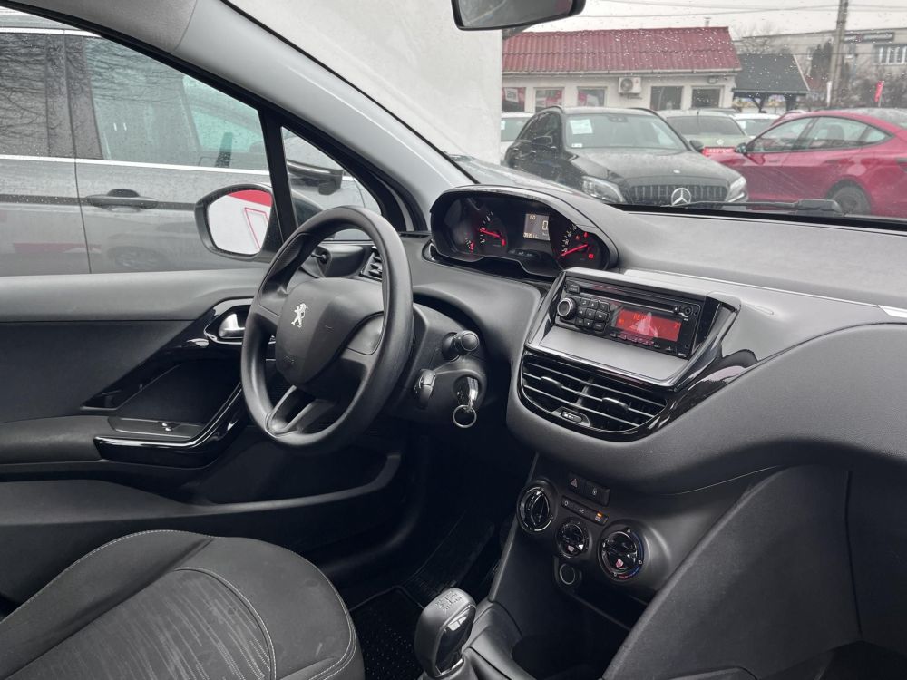 PEUGEOT 208 1.0 VTi PureTech Access Teljesen leszervizelve!