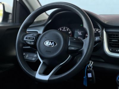 KIA STONIC 1.25 MPI Style Magyarországi. Gyári fényezés. 63e km.Végig vezetett szervizkönyv!