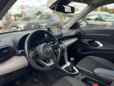 TOYOTA YARIS CROSS 1.5 VVT-i Active Gyári garancia Carplay Űlésfűtés 42e km!