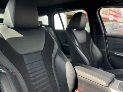 BMW 330e M Sport (Automata) Frissen szervizelt. Új téli gumik!