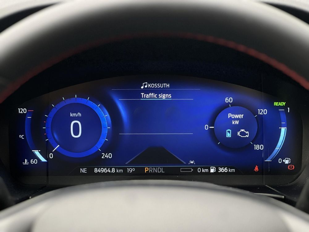 FORD KUGA 2.5 PHEV ST-Line X CVT 85e km. 70 km elektromos hatótáv. Carplay
