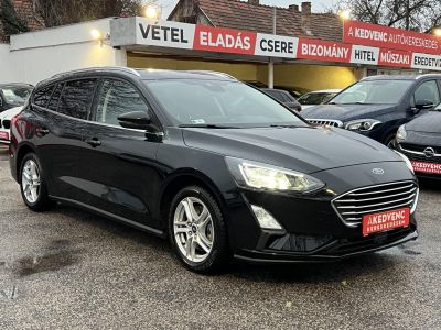 FORD FOCUS 1.0 EcoBoost Connected M.o.-i. 1.tul. Márkaszervizelt! Carplay