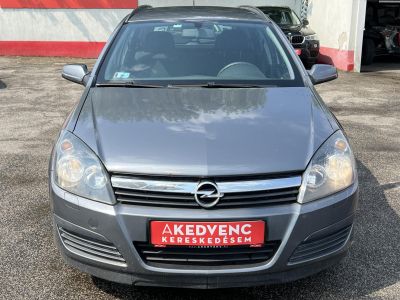 OPEL ASTRA H Caravan 1.6 Enjoy Rendszeresen karbantartott! Klíma Tempomat Alufelni Multikormány