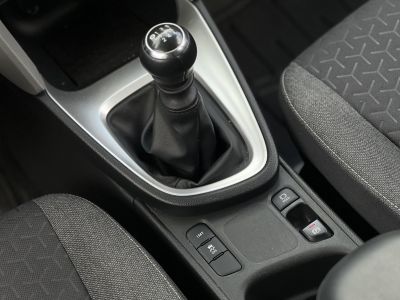 TOYOTA YARIS CROSS 1.5 VVT-i Active Gyári garancia Carplay Űlésfűtés 42e km!