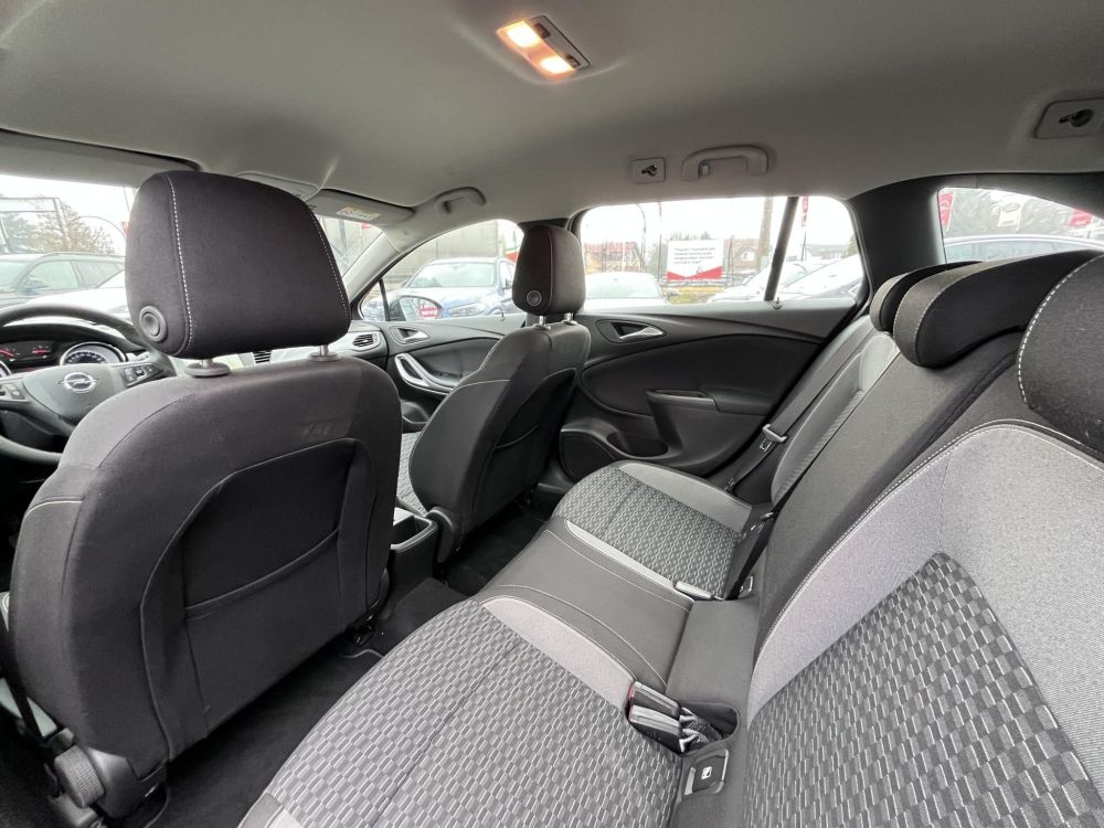 OPEL ASTRA K Sports Tourer 1.5 CDTI Business Edition Tolatóradar. tempomat. keveset futott