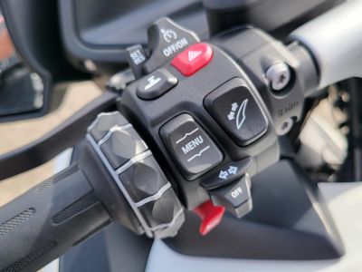BMW R 1250 RT Gyorsváltó. adaptív fényszóró. 2027-ig garancia. ACC. RDC. ABS Pro. stb