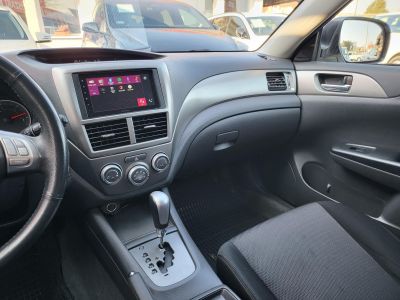 SUBARU IMPREZA 2.0 Sport (Automata) AWD Xenon Keyless Tempomat Ülésfűtés Kamera Vonóhorog Téli-nyári kerék