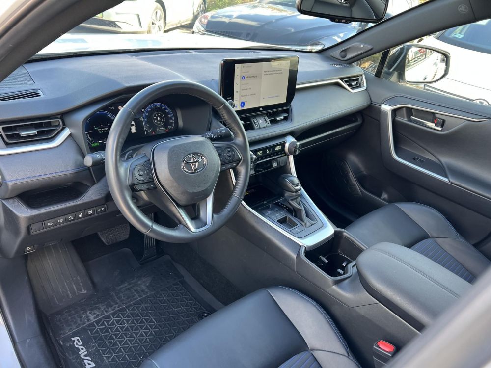 TOYOTA RAV 4 Rav4 2.5 Hybrid Comfort Style e-CVT JBL LED 360kamera Holttér Sávtartó Tempomat Carplay Keyless Ülésfűtés Újszerű!