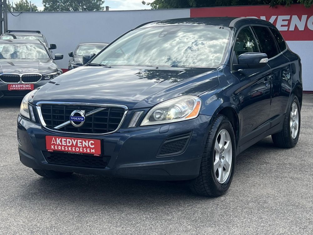 VOLVO XC60 2.4 D [D3] Kinetic Geartronic Klíma Tempomat világos bőr belső! LEGJOBB ÁRON!