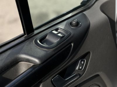 FORD TRANSIT 2.0 TDCi 290 MWB Trend