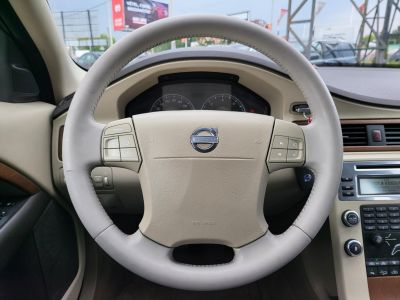VOLVO XC70 2.4 D [D5] AWD Momentum